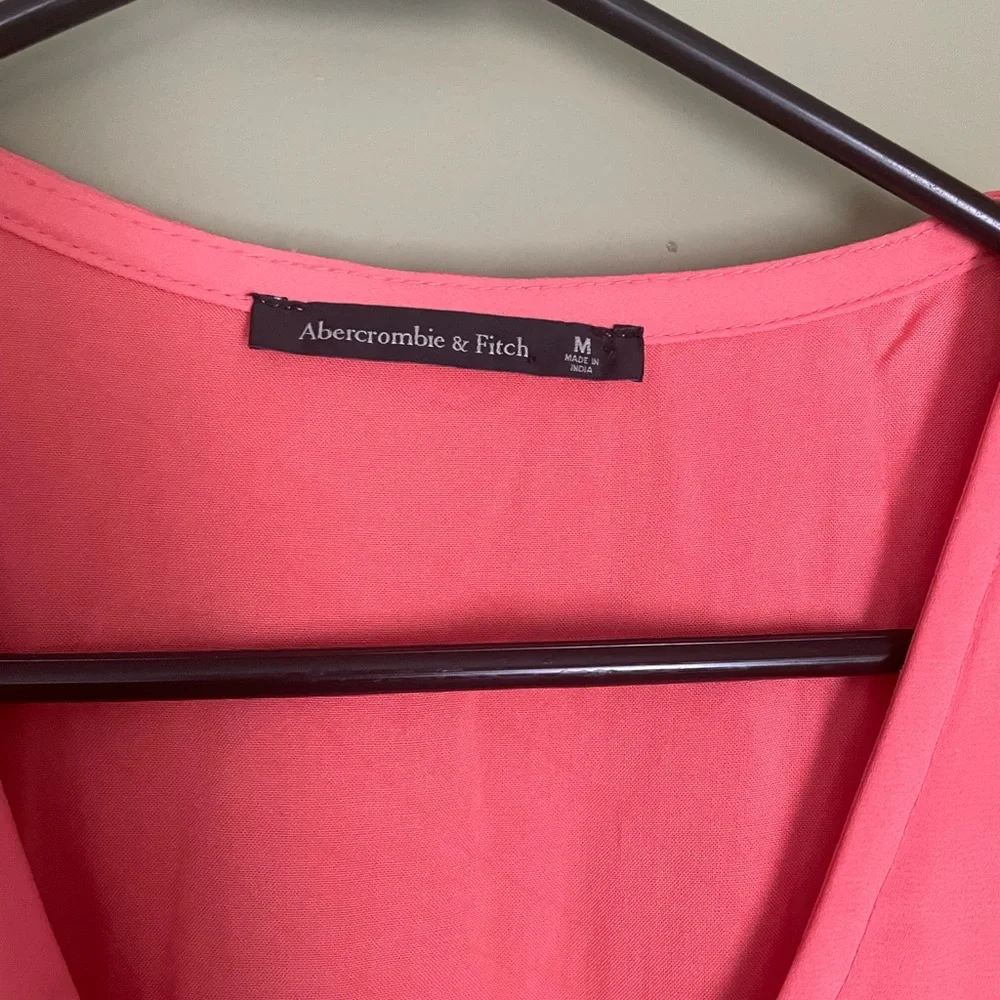 Abercrombie & Fitch Coral V-Neck Flutter Sleeve Wrap Dress Sz M